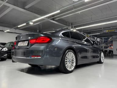 Series 4 (F32)