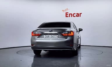 New ES300h