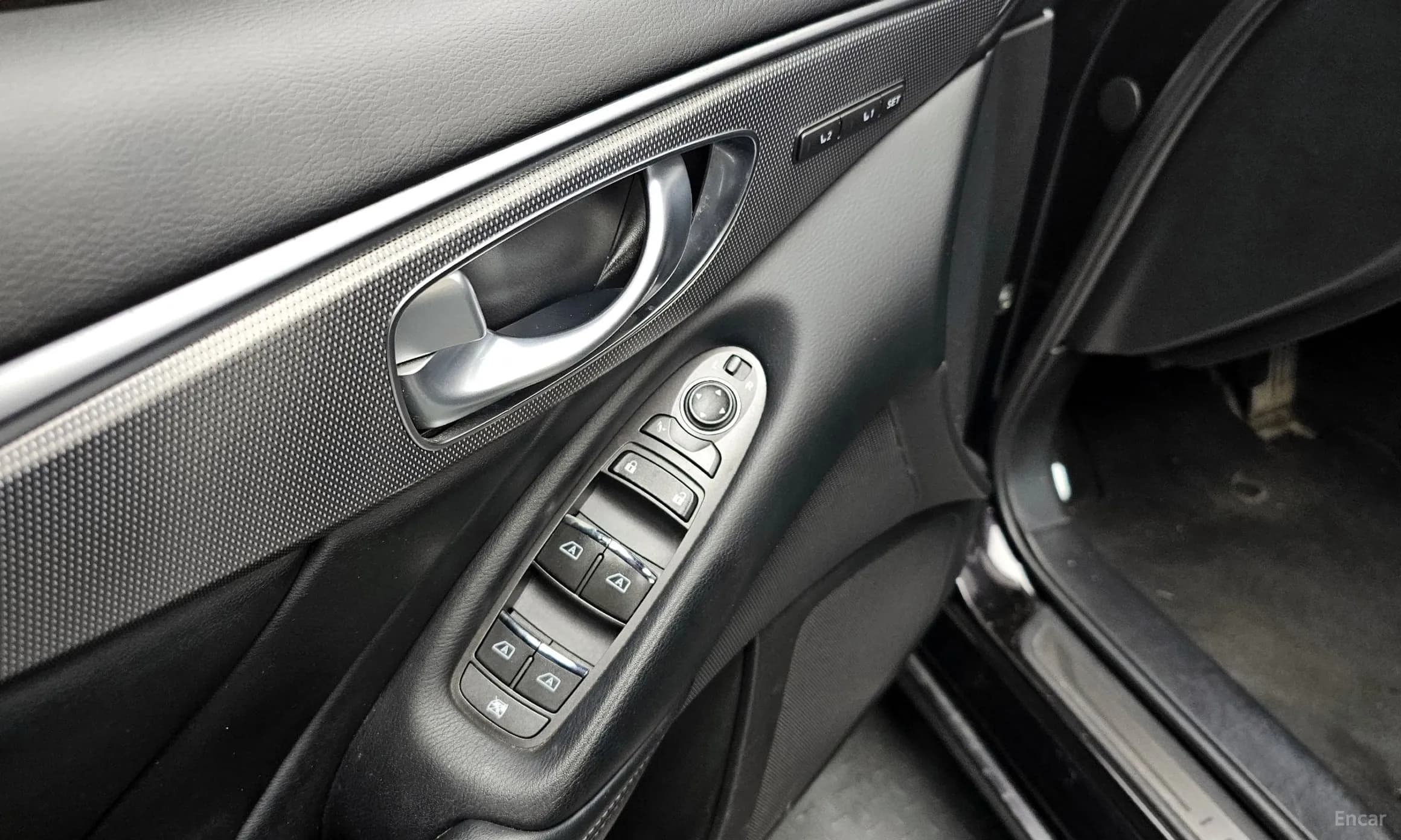 Q50