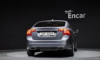 S60