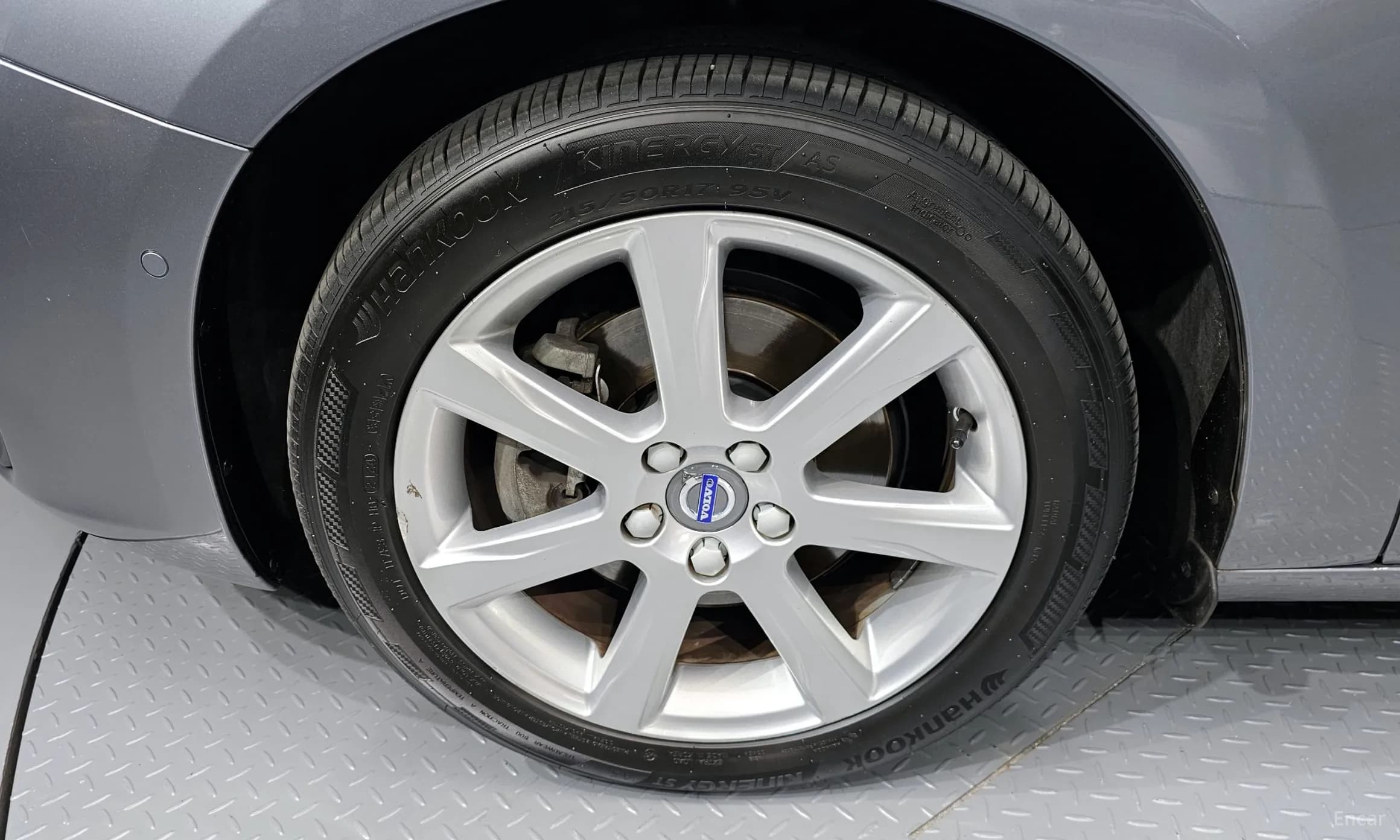 S60