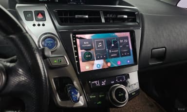 Prius V