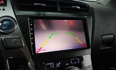 Prius V