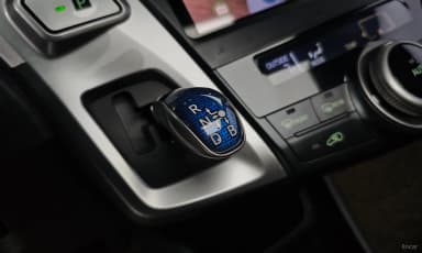 Prius V
