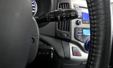 i30