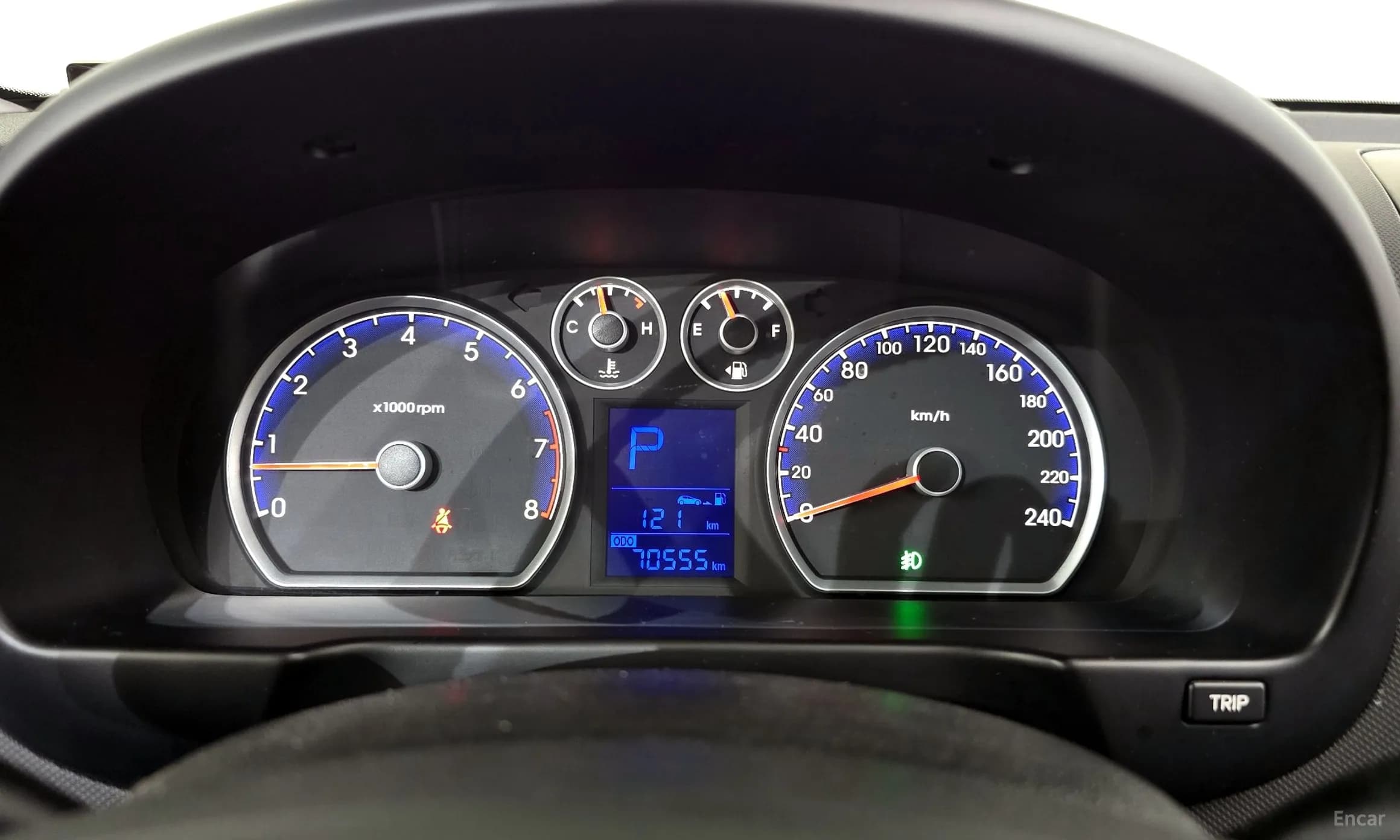 i30
