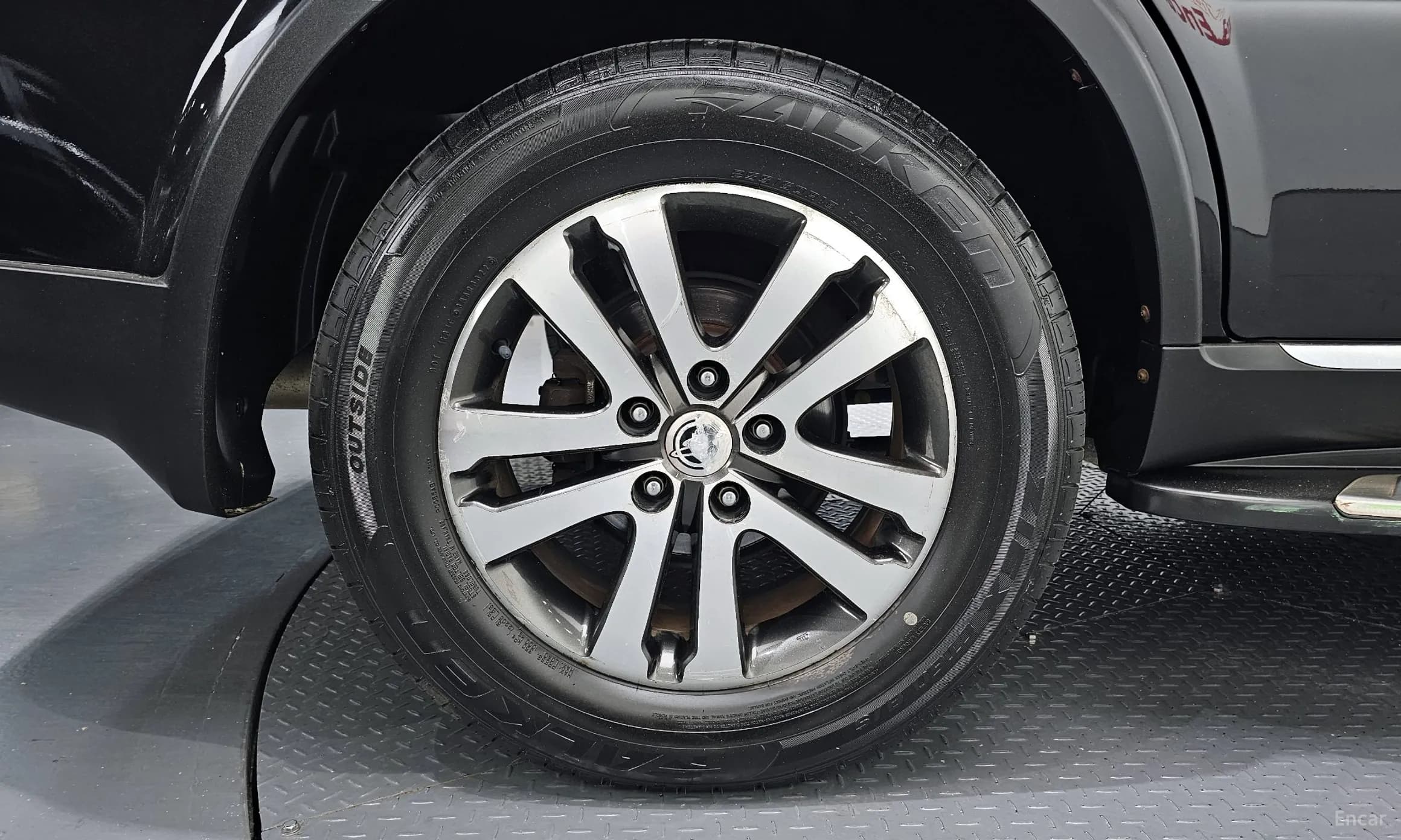 Rexton W
