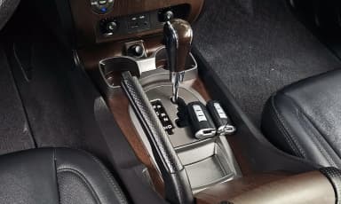 Rexton W