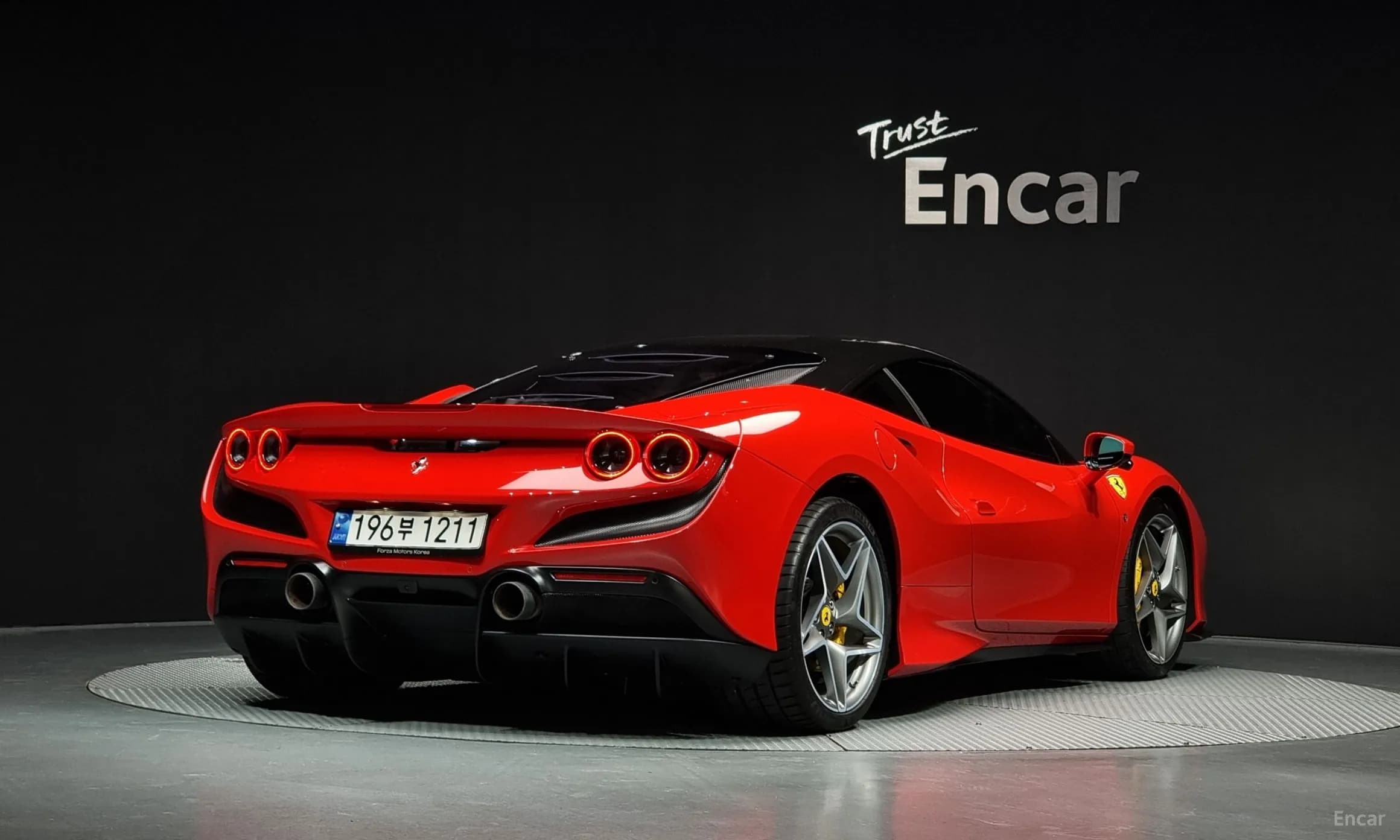 F8 Tributo