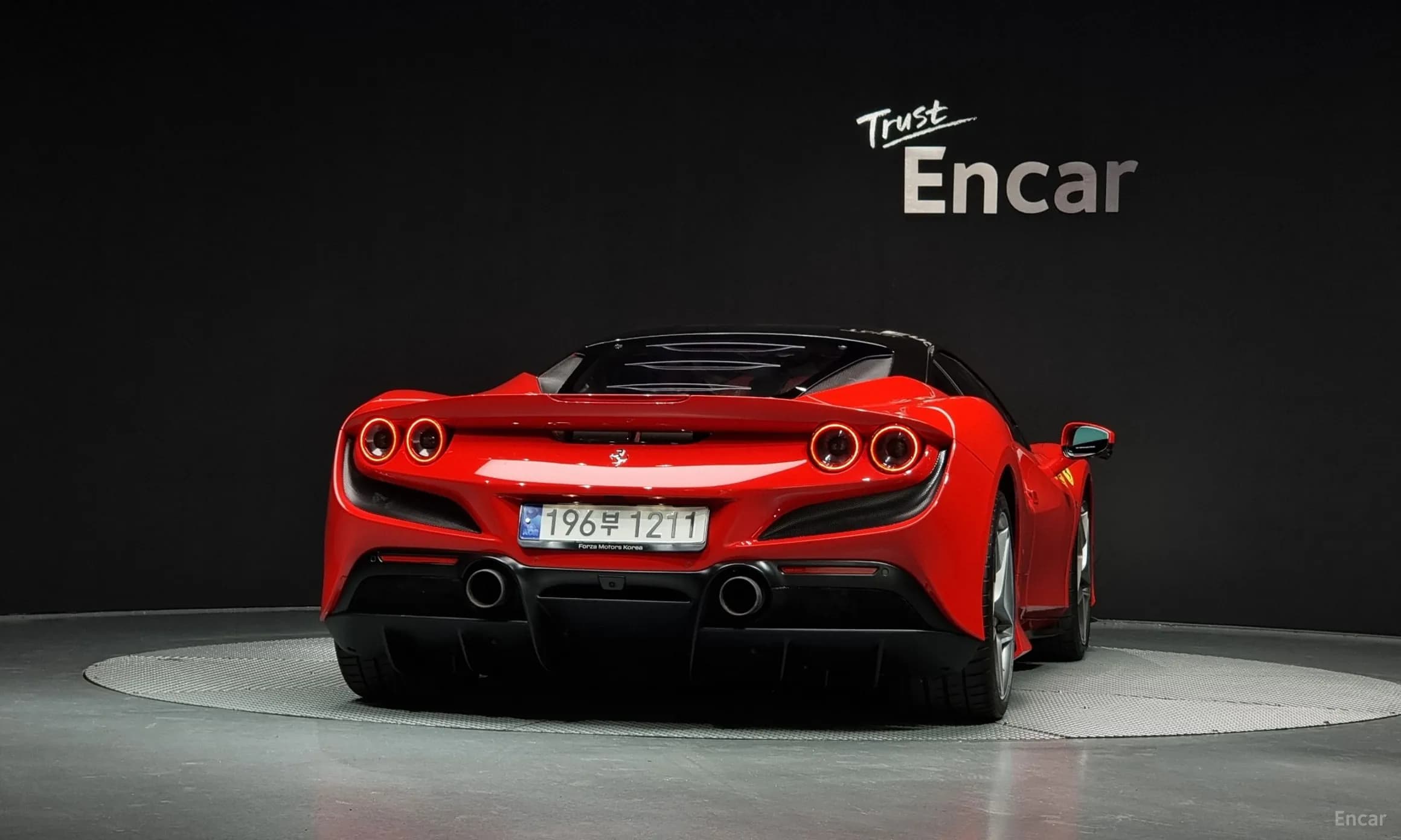 F8 Tributo