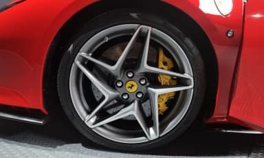 F8 Tributo