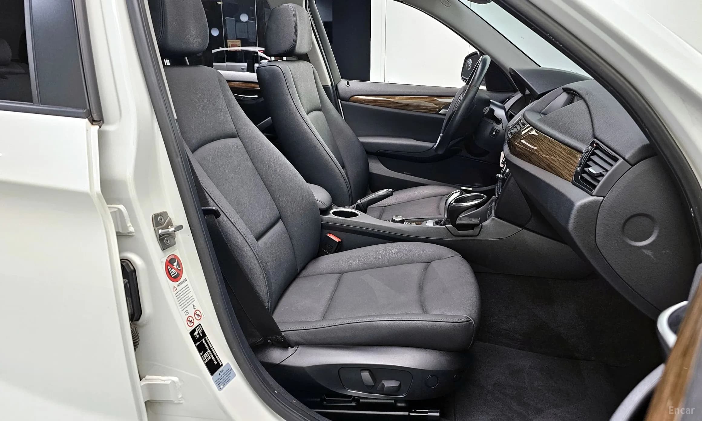 X1 (E84)