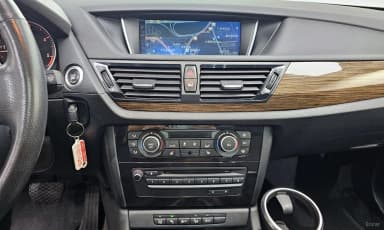 X1 (E84)