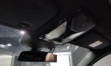 X4 (G02)