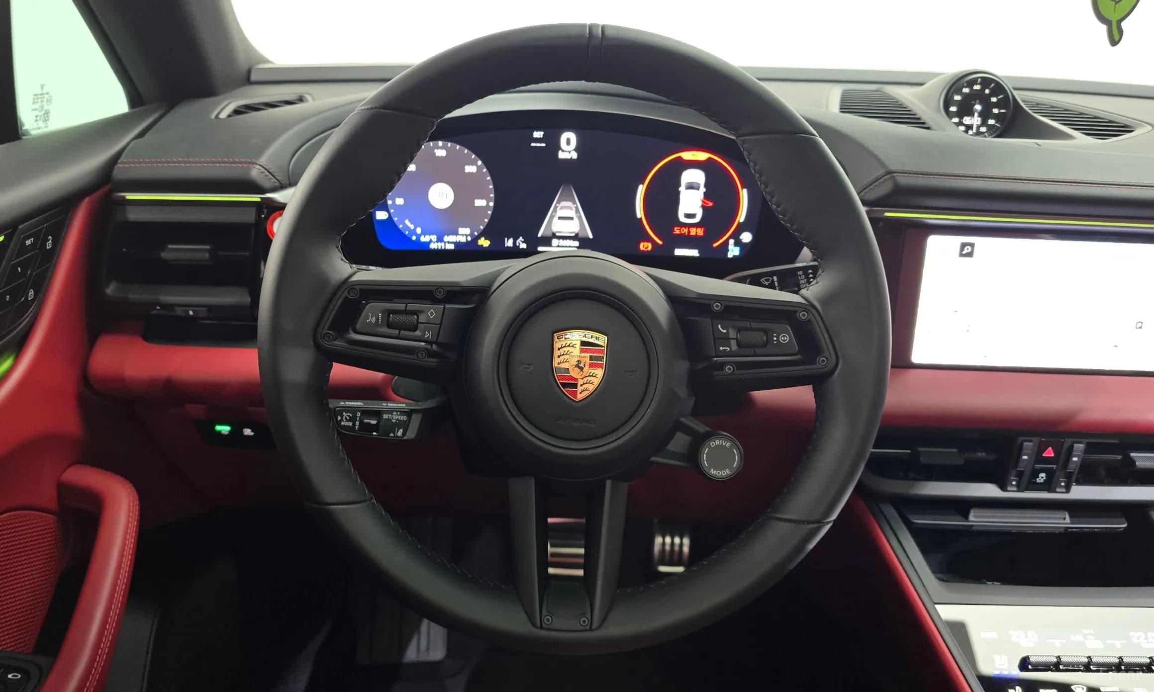 Macan EV