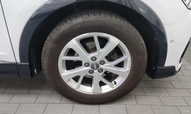 Q3 (F3)