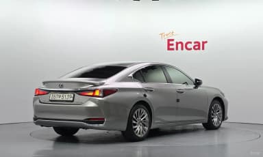ES300h 7th Generation