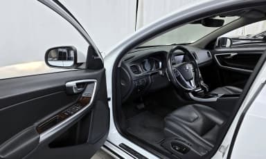 S60