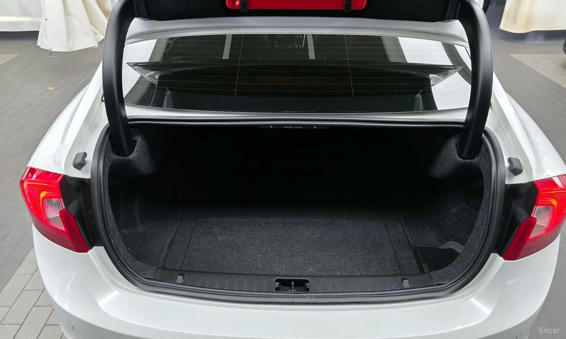 S60