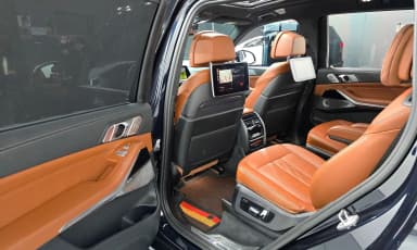X7 (G07)