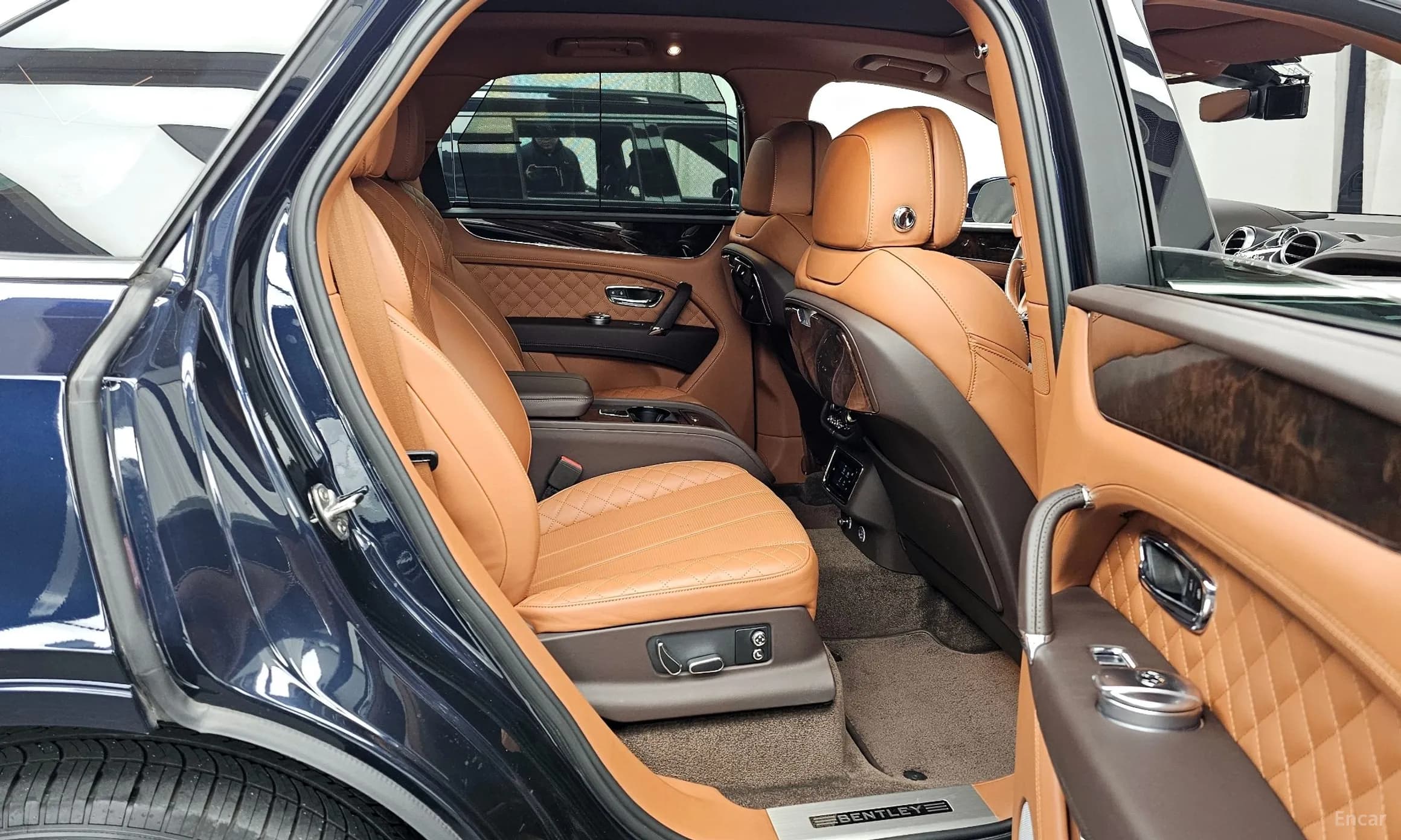 Bentayga