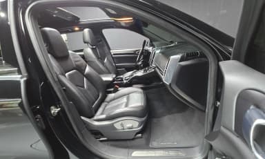 New Cayenne