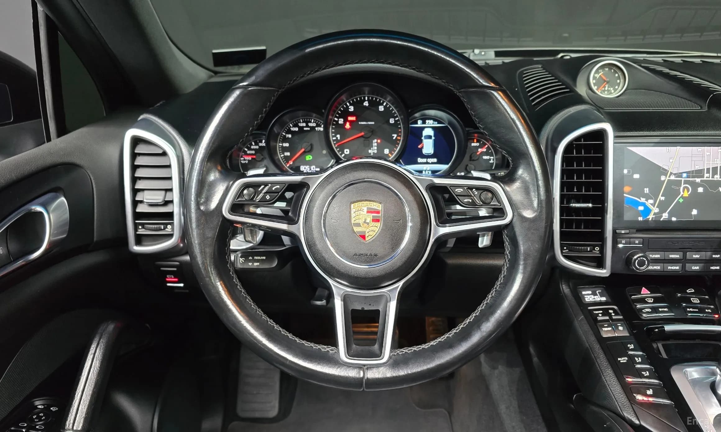 New Cayenne