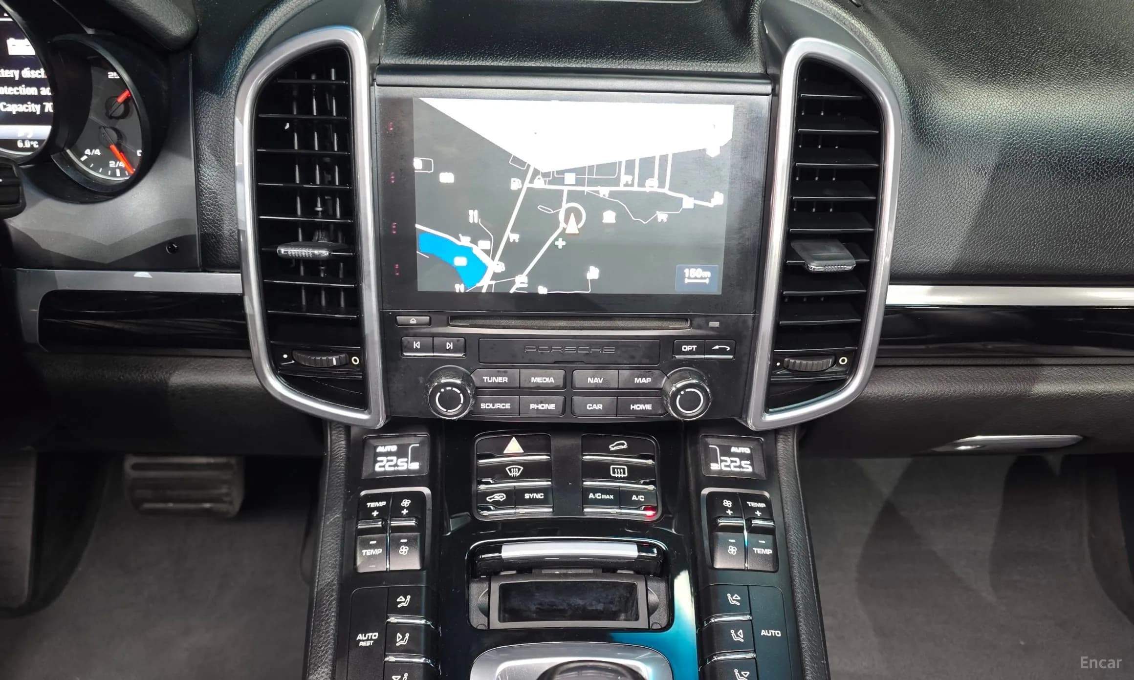 New Cayenne