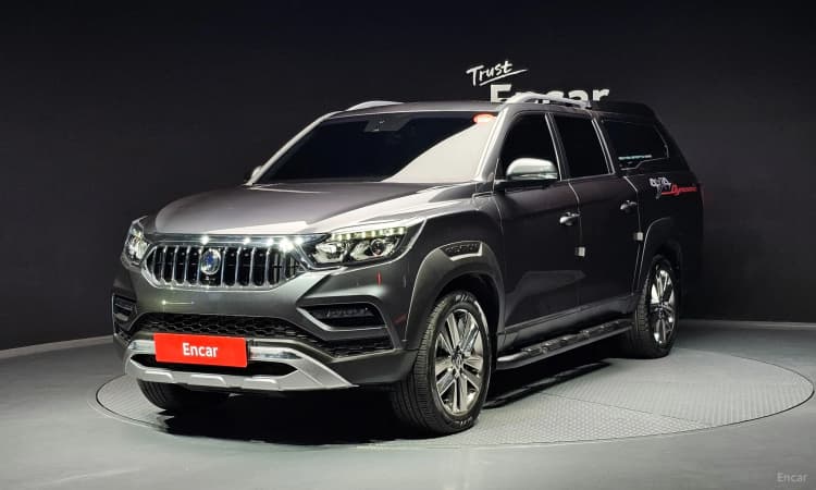 Rexton Sports Khan