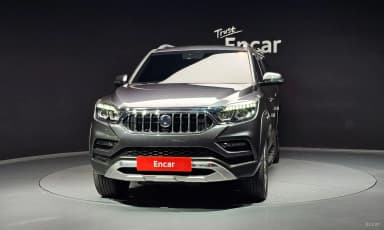 Rexton Sports Khan