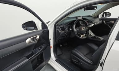 CT200h