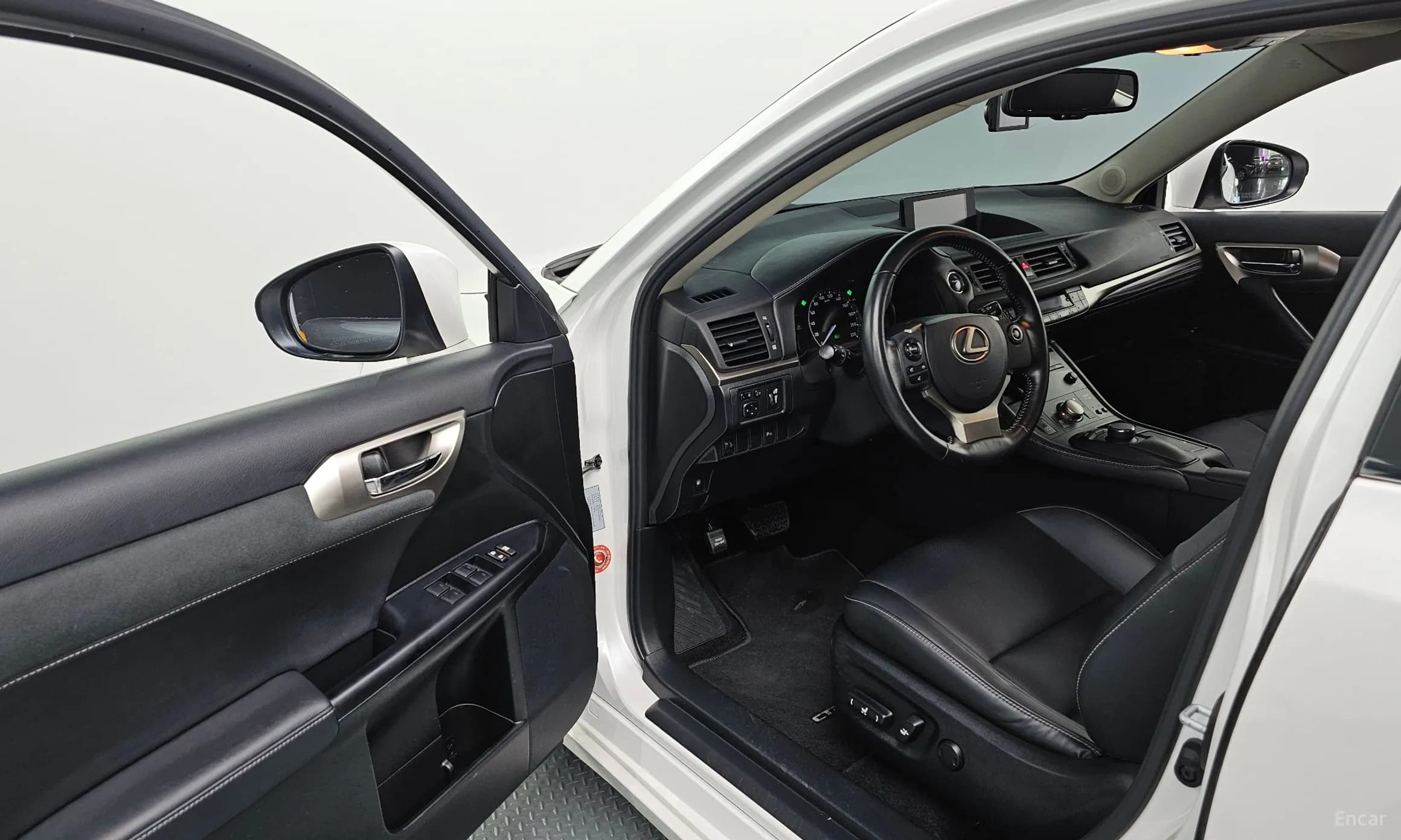 CT200h