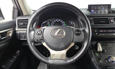 CT200h