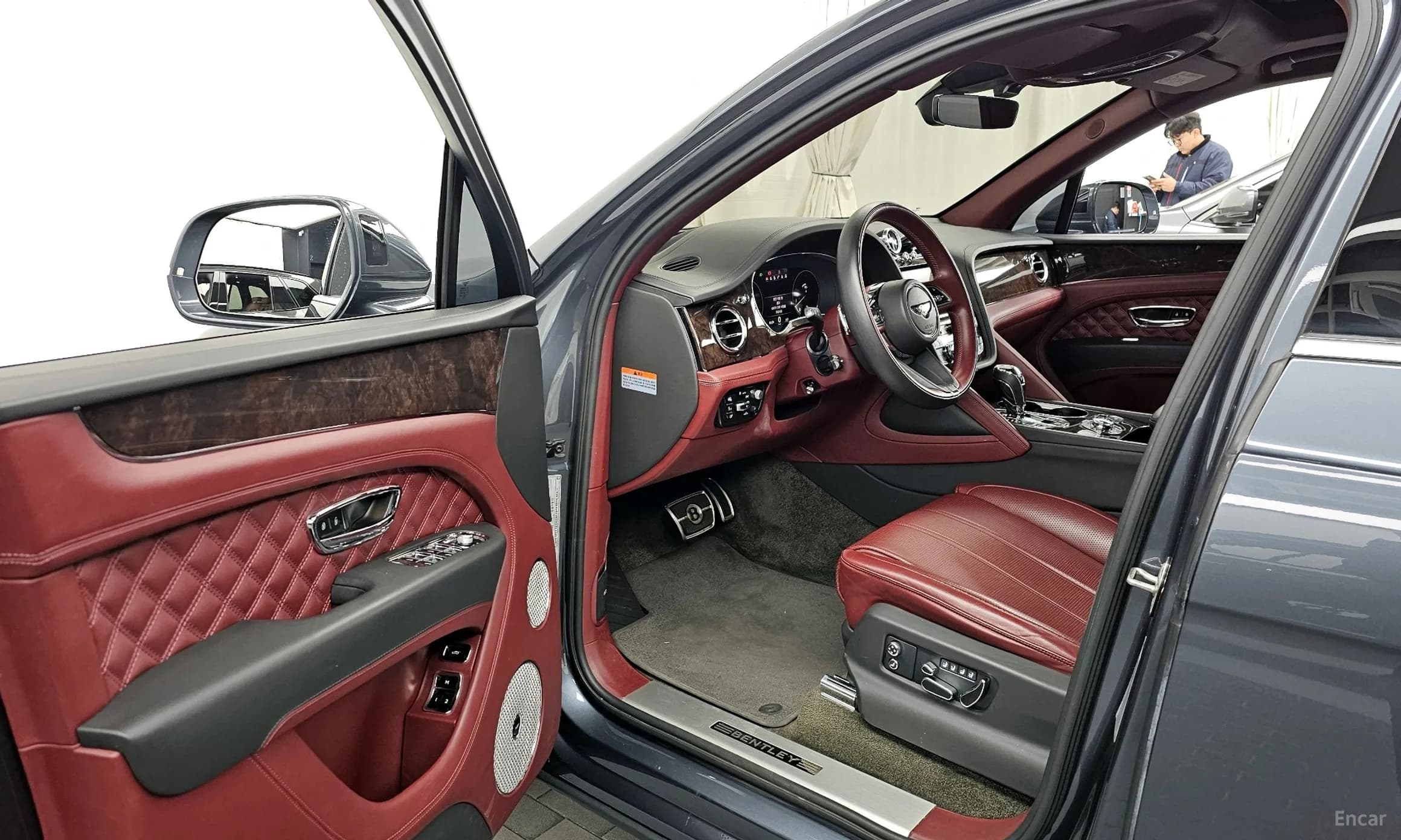 Bentayga