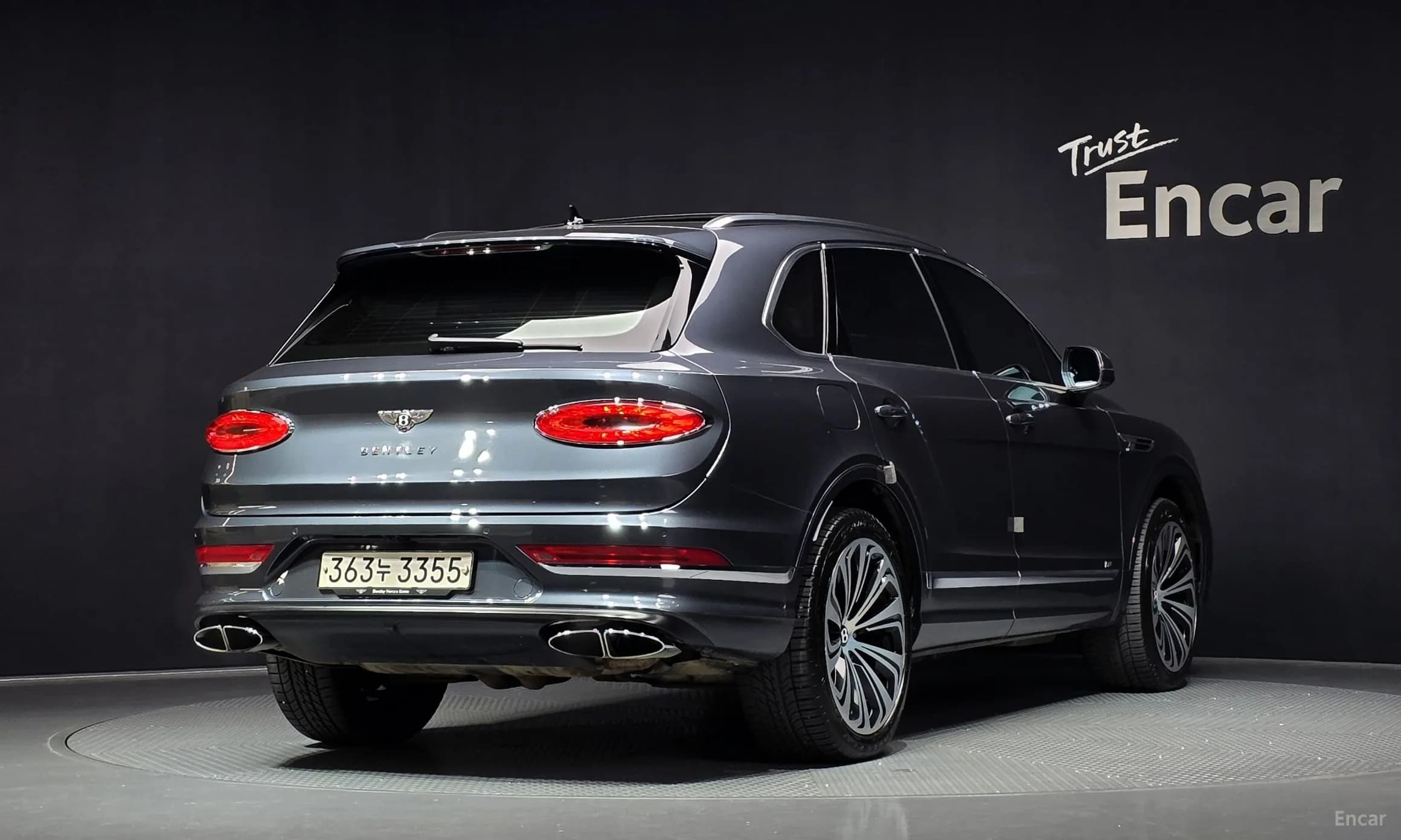 Bentayga