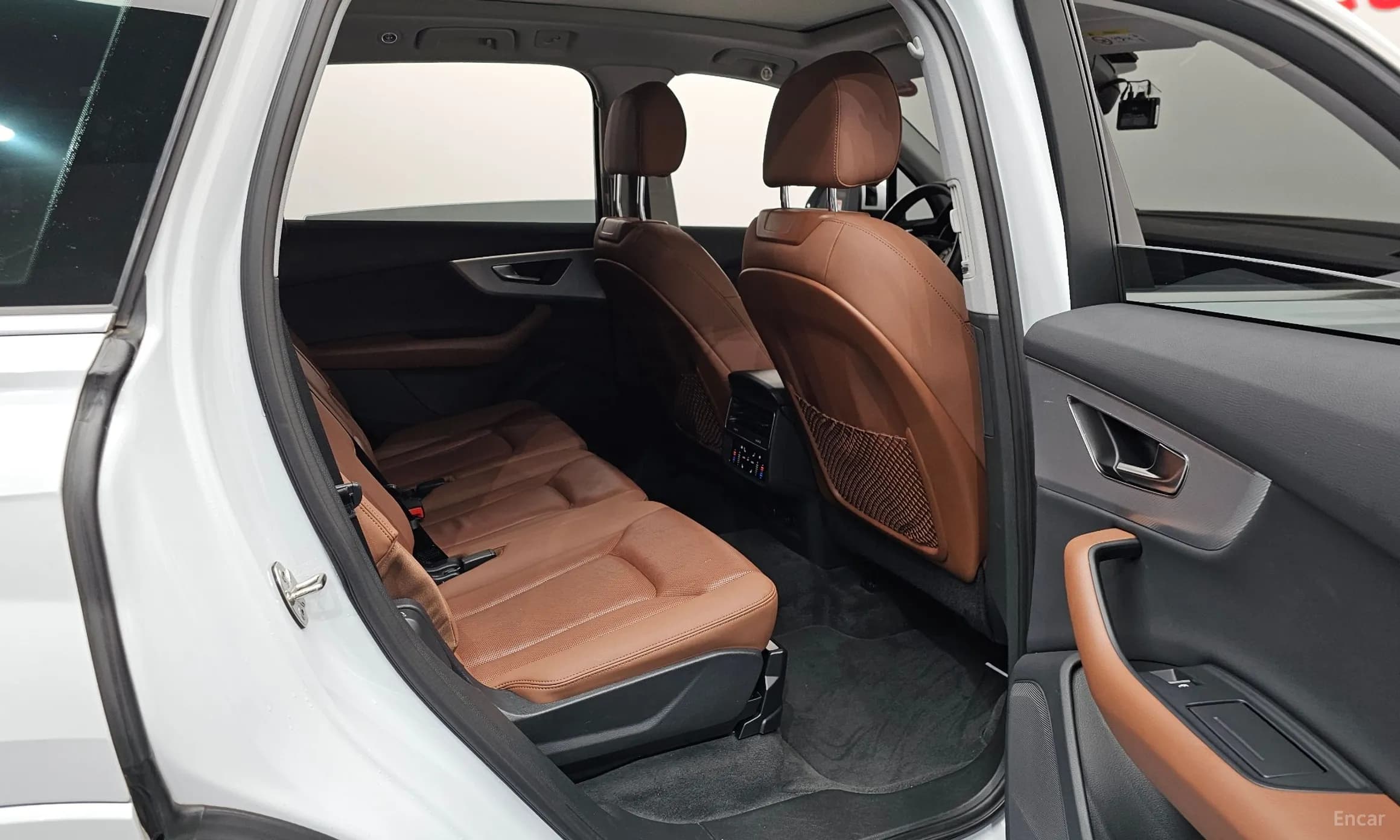Q7 (4M)