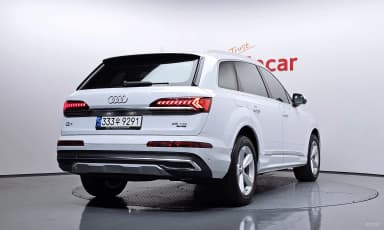 Q7 (4M)