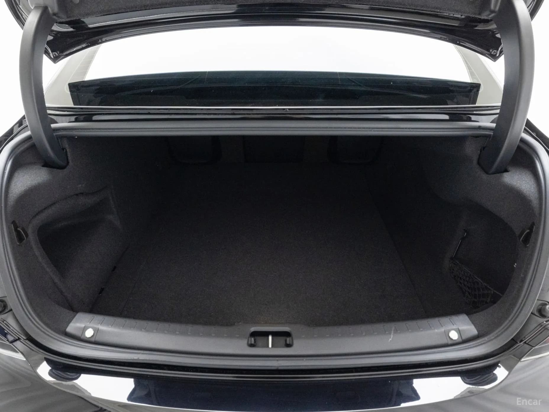 S90