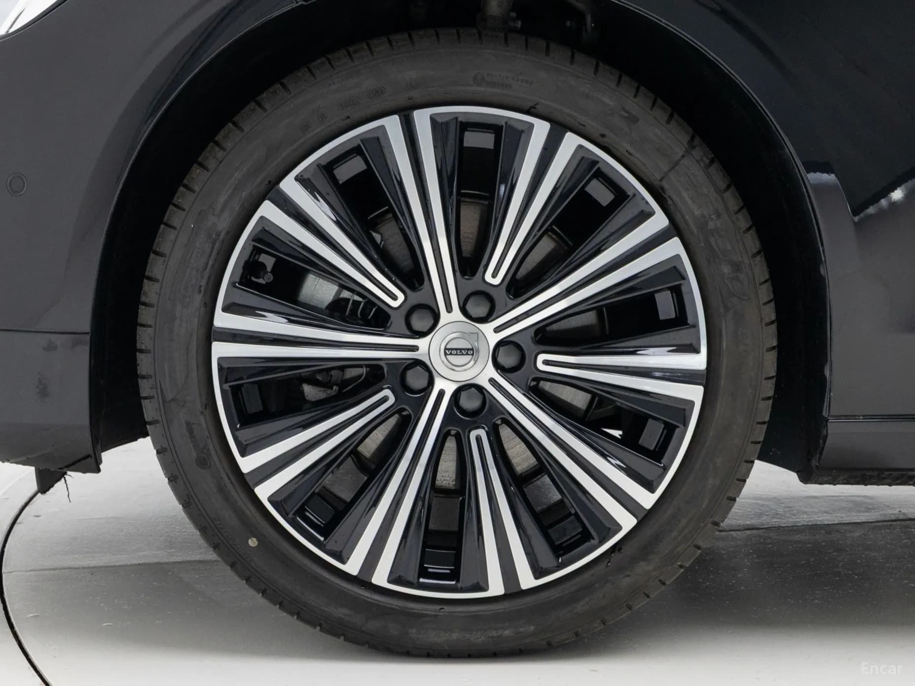 S90