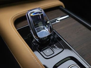 S90