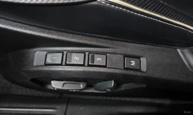 V40