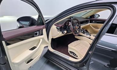 Panamera (971)