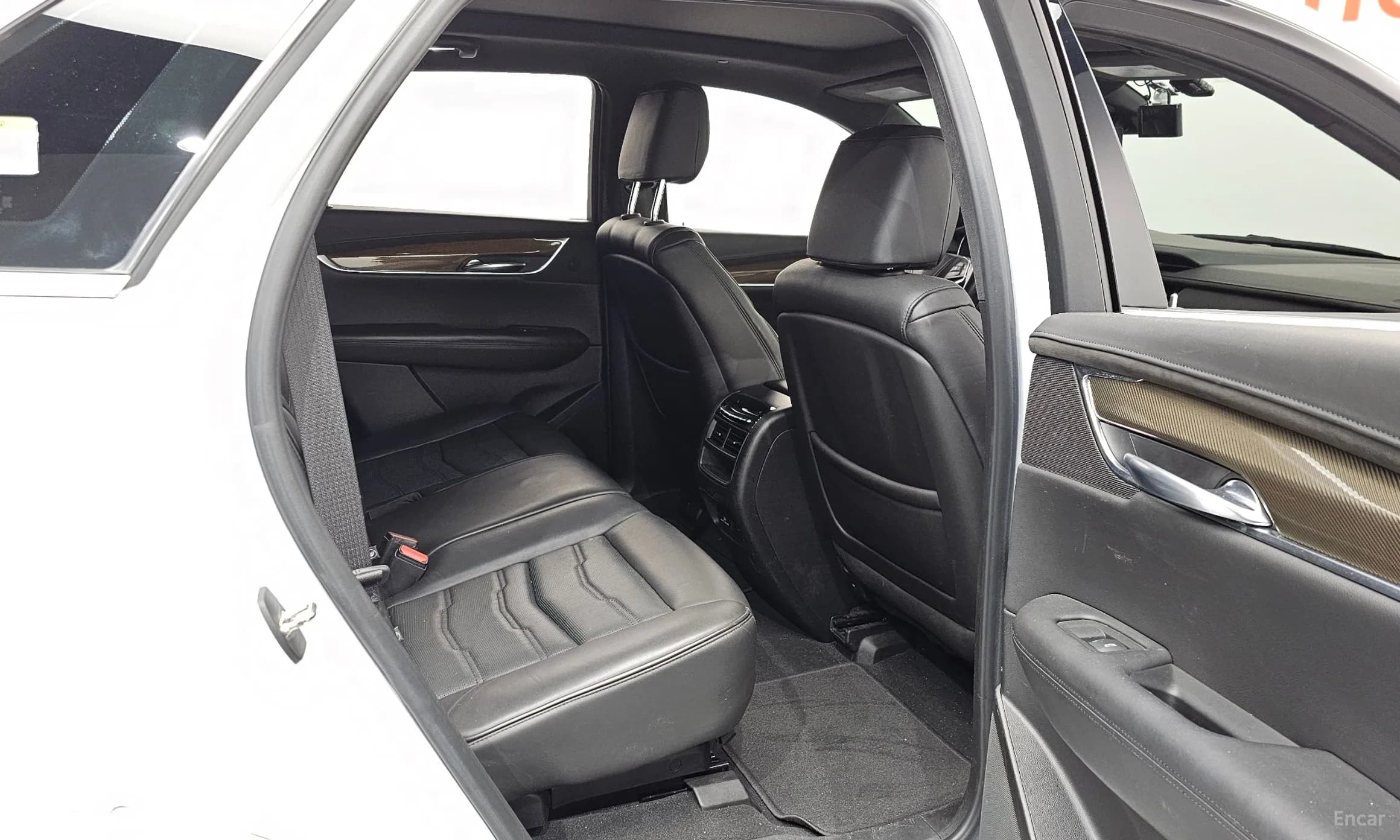 XT5