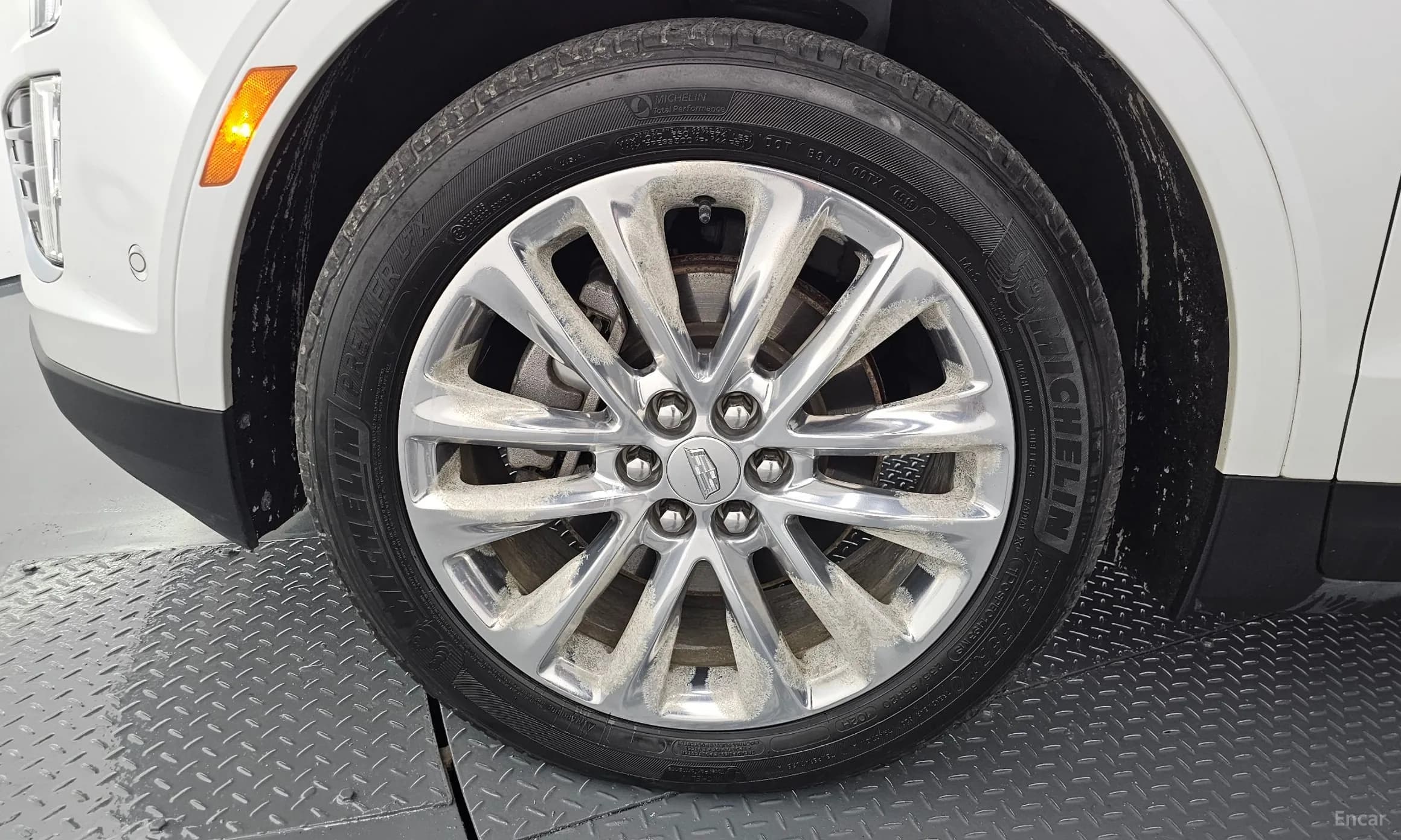 XT5