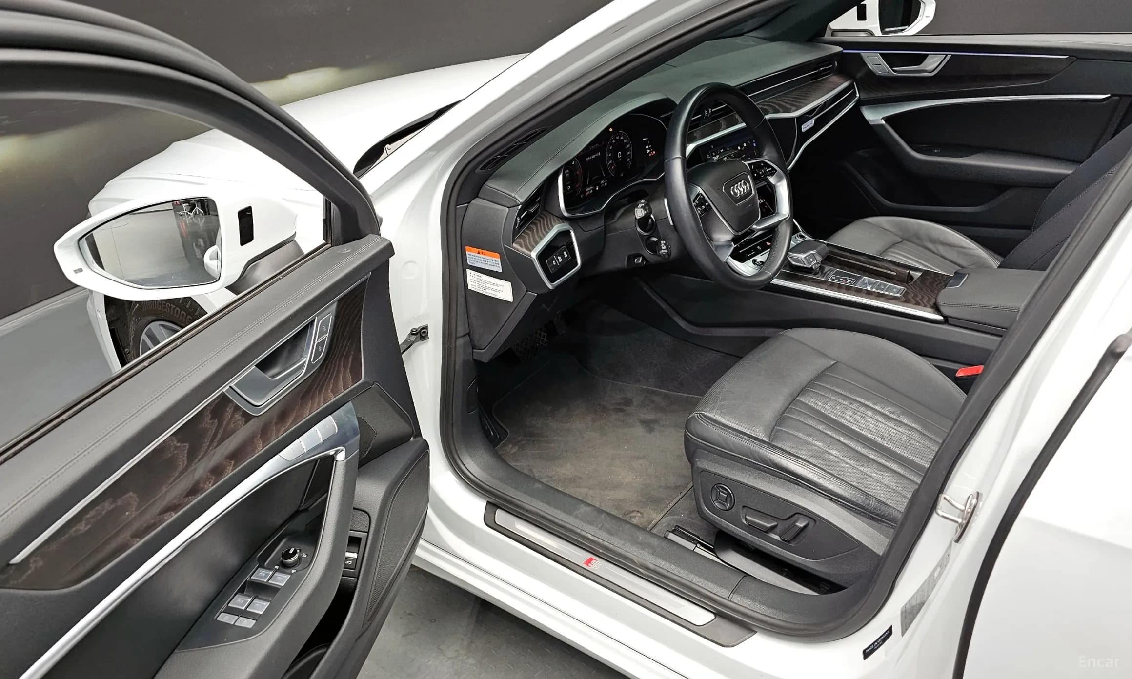 A6 (C8)