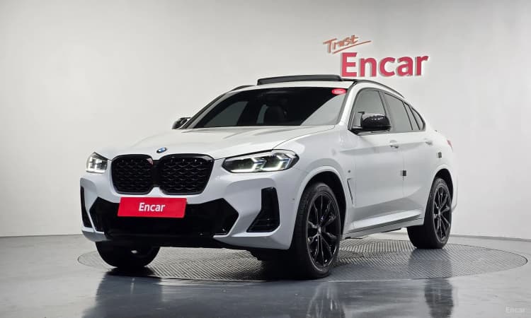 X4 (G02)
