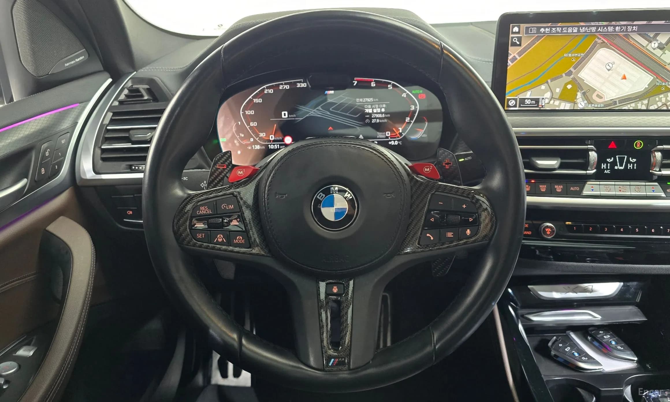 X4 (G02)