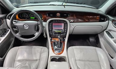 XJR