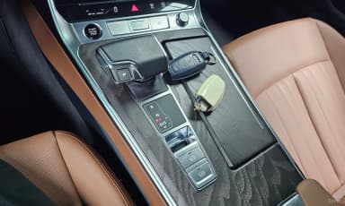 A6 (C8)