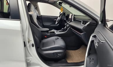 RAV4 5th Generation